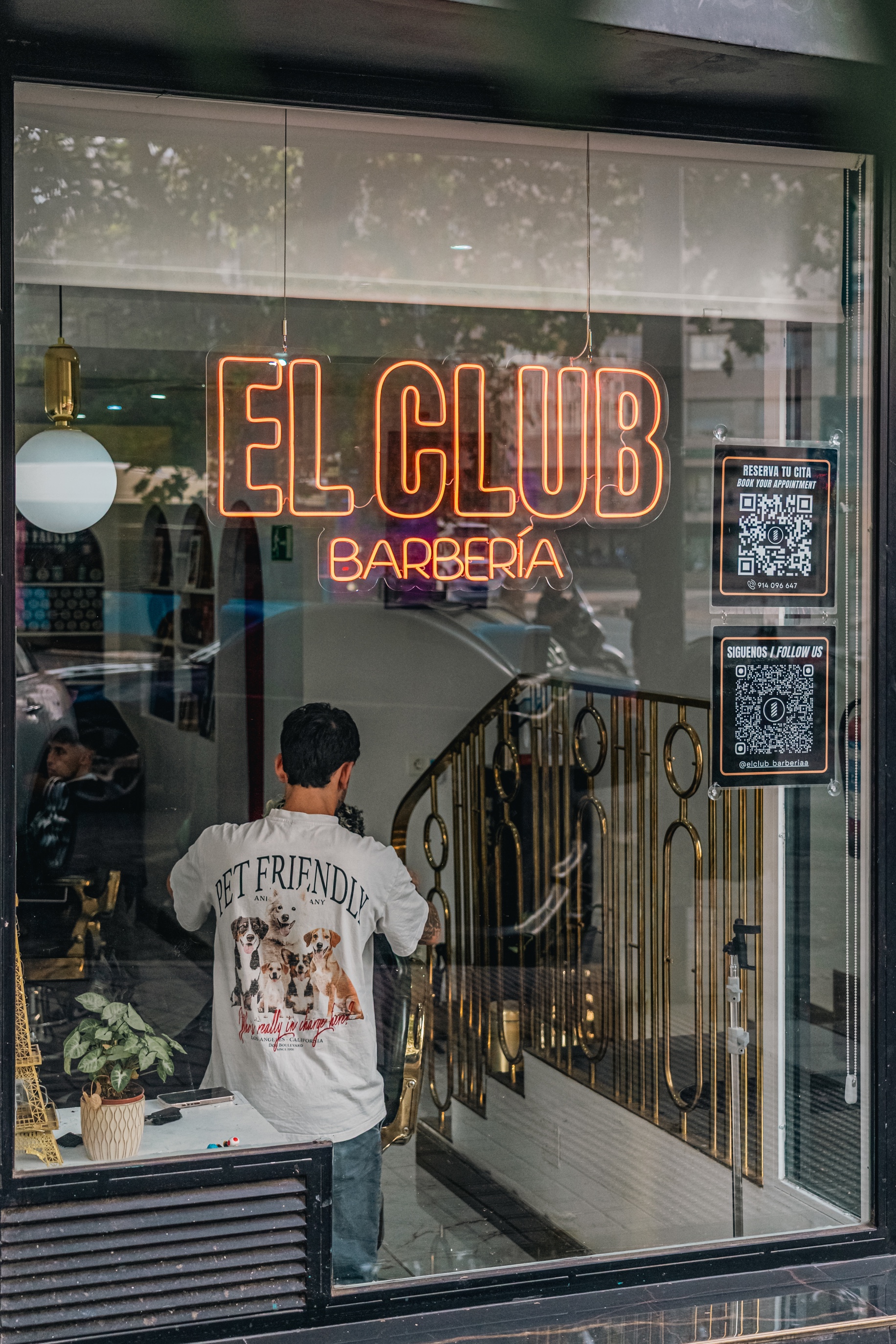 Peluquería / Barberia / Centro de estetica