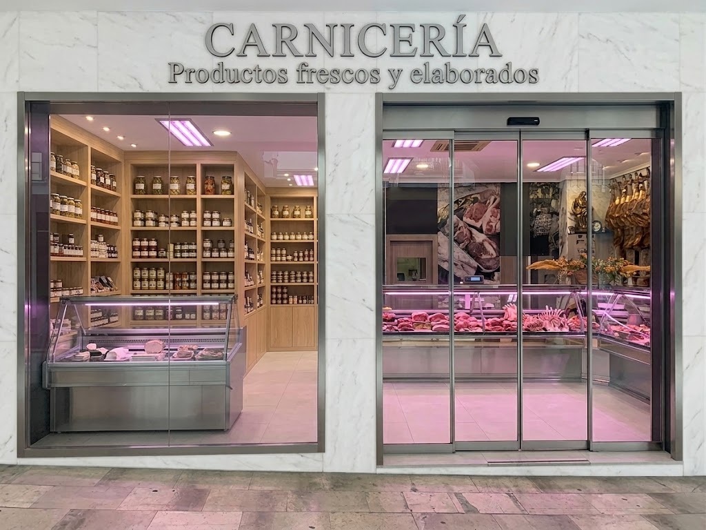 Carnicería charcutería con elaboración propia y más de 40 años en Valladolid
