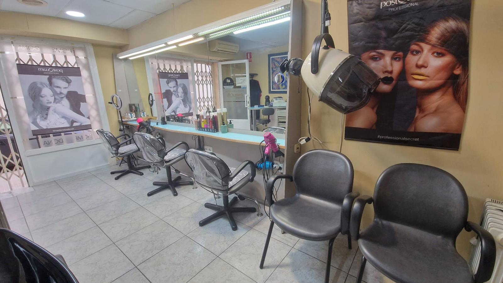 Gran oportunidad para profesionales de peluquería que quieran negocio propio ya montado.